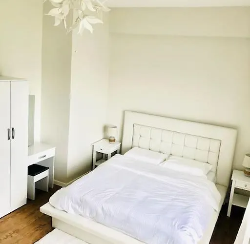 Cozy And Sunny Near To Mactan Cebu International Airport - Amani Grand & Residences Lapu-Lapu City