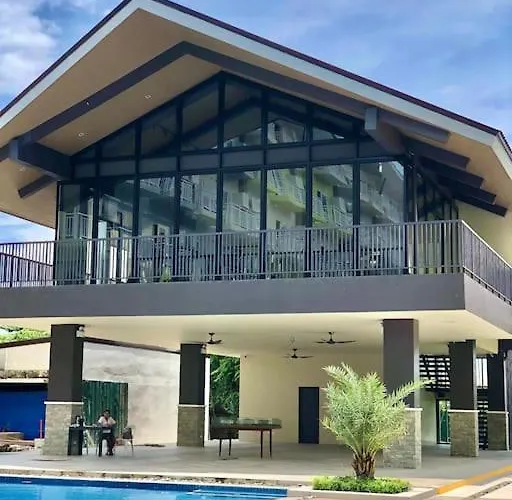 Cozy And Sunny Near To Mactan Cebu International Airport - Amani Grand & Residences